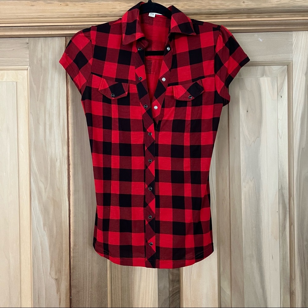 New TwentyOne Plaid Soft Short Sleeve Top NWT